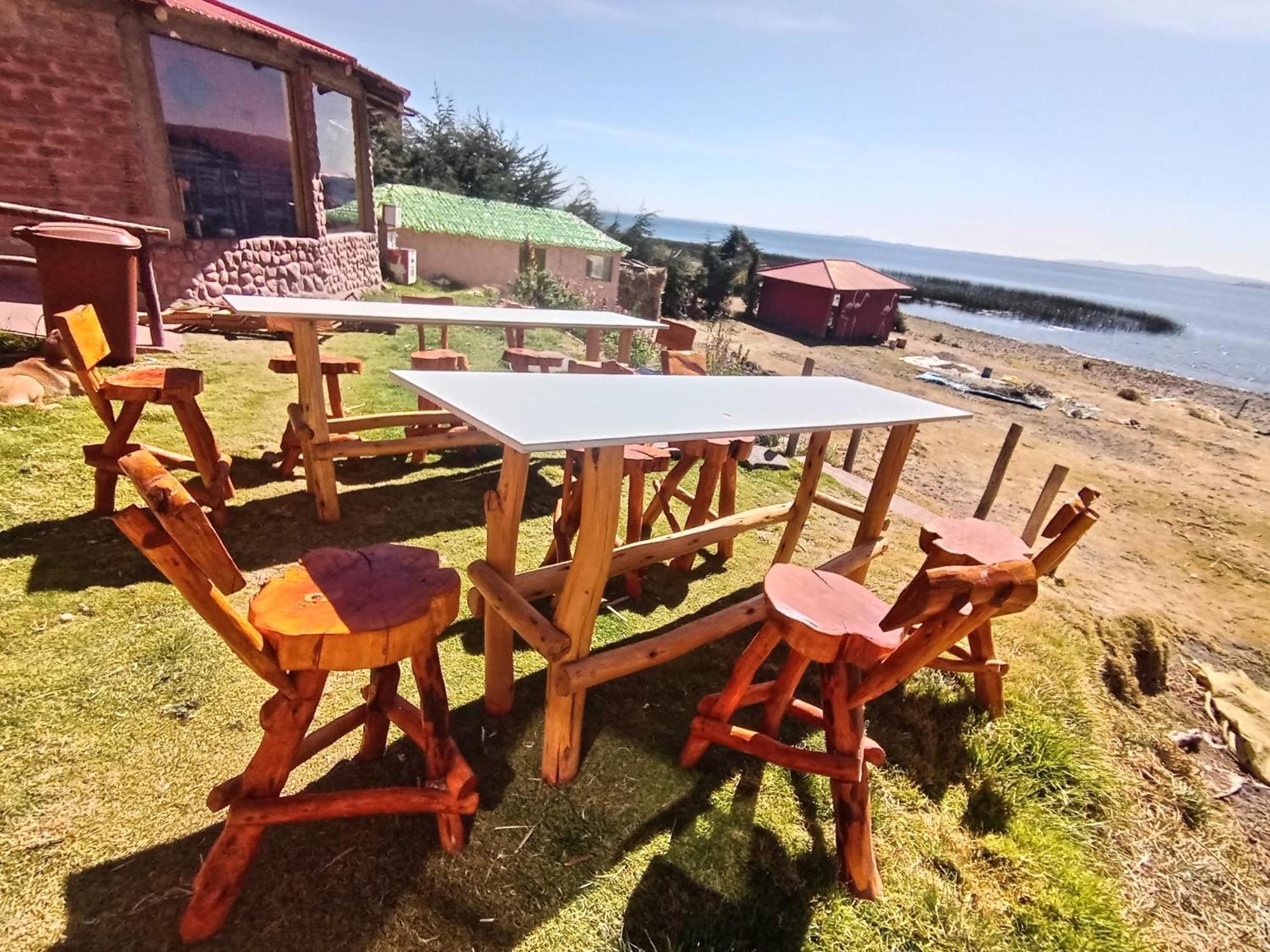 Luquina Utama Lodge エクステリア 写真